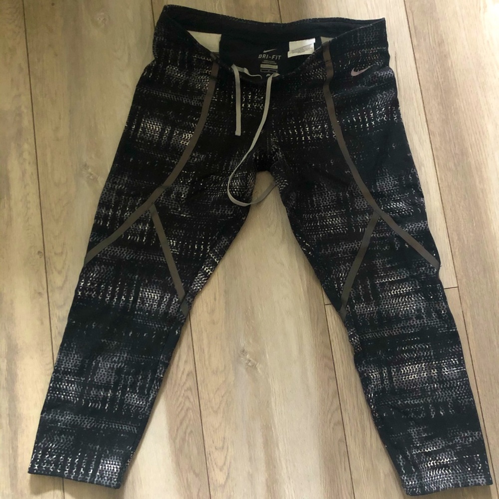 Nike leggings-capris